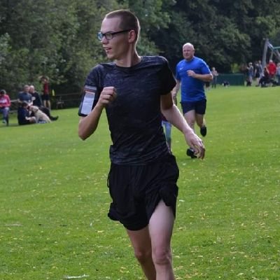 @NUFC fan and @GatesheadFC season ticket holder ⚫⚪
Love a good parkrun 🏃