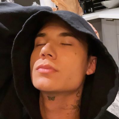 bakdjxdn's profile picture. moved to @jxdnswayx