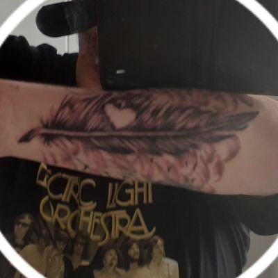 PaulSha78906138's profile picture. STOKE CITY, ELO  fan. Recent widower, Father, Grandad to 3 great kids.