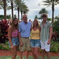 Doug Faris (@dougfaris) 's Twitter Profile Photo Doug Faris (@dougfaris) 's Twitter Profile Photo