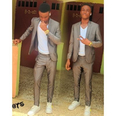 Native💪 Liberian🇱🇷boi🕺with the city🏙️swags🚶. #wonderboyts my nakename!!🙏💦💯