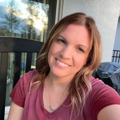 UHS 🧡 English Teacher 🧡 AICE General Paper Teacher 🧡 Mom 🧡 Coffee Lover 🧡 Dog Lover