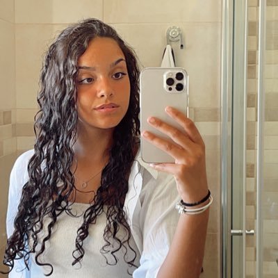 🦋