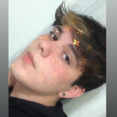 leoaugg's profile picture. 🫀⚣