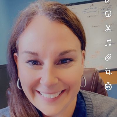 jmw280's profile picture. Mom cubed, avid reader, she/her #biden2020 #blacklivesmatter