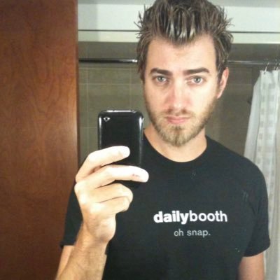 sparklingwa1ter's profile picture. ava