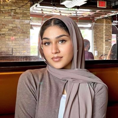 ayshaashakil's profile picture. 🇵🇰🇨🇦