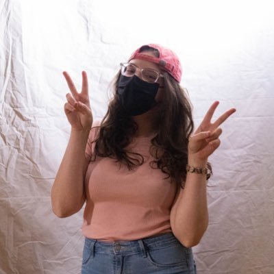 brialxx's profile picture. she/they. ur resident sound girl ✨✨ #blm.