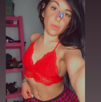 C h a n g e ⚘
Boti Coqi Titi King 👑
[8/12/2017] 
Le enseñaron un negocio que no dominaron 💸
IG aluudominguez 💋