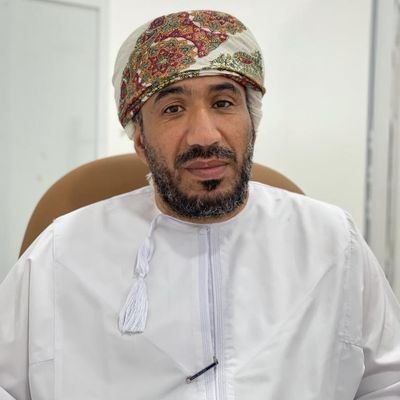 ‏السلام عليكم ورحمة الله وبركاته ابو بسام البسامي من ولاية الرستاق اعمل ف وزارة الاسكان موظف