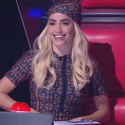 believexlali's profile picture. I wish we could spend it together Veintisiempre ♑ “Disfruta” “Tú también mi amor, bye” Te cuido con mi cora