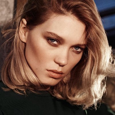 PLEASE DON'T REPOST ! fan account for high quality gifs and pics of #LéaSeydoux made by ☆