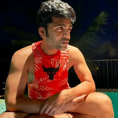 TRANZINDIA BUSINESS😎
🐰STR VERIYAN😍
BSC COMPUTER SCIENCE
GAC KARUR🤗
