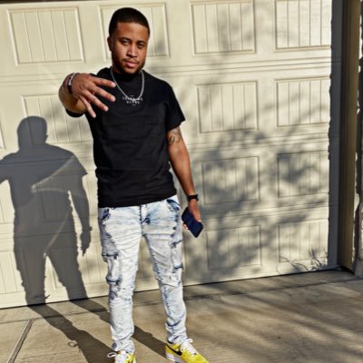 |Texas A&M Commerce Alum | DLMš| Mopar4L | Owner of @Proficientkickz