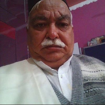 स्वयंसेवक, सामाजिक कार्यकर्ता, गौ संरक्षण पर काम किया, सहकार भारती के पूर्व अध्यक्ष, सहकार भारती के प्रदेश संपर्क प्रमुख, अध्यक्ष राम मंदिर धन संग्रह टोली।