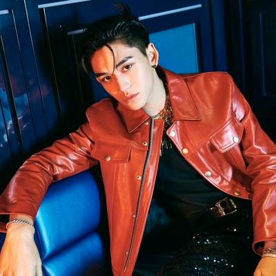 RP. 1999. I'm handsome and make you nervous. Part of NCT, WayV, and SuperM, #LUCAS.