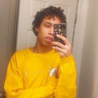 Biputo (top 99.9% 💰🤑😏) (@biputosucks) 's Twitter Profile