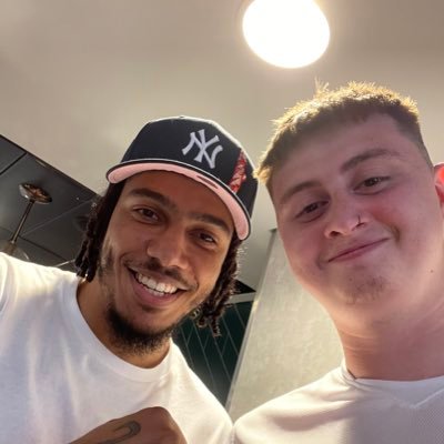 Andy8Hickey's profile picture. WE ARE THE CHAMPIONS 🏆