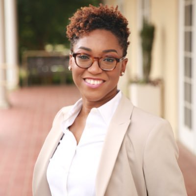 jlmacp's profile picture. A MarComm professional, with a love for all things related to sneakers and football. Mediocrity is lame, why not be GREAT?