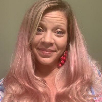 Arlington mama, recovering lawyer, fun lover, party thrower, faith grower, home chef, laundry avoider, project planner, fan of fancy, adventure seeker