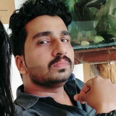 Civil Engineer - Brutally sarcastic -Supremely logical - Frustrated by the abnormalities around - Out with a purpose - majjah tweep - #RITian !!