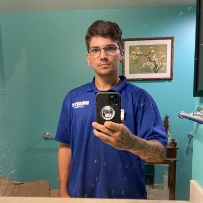 100lbkat's profile picture. Ask me if I’m happy, stupid mother fucking question.