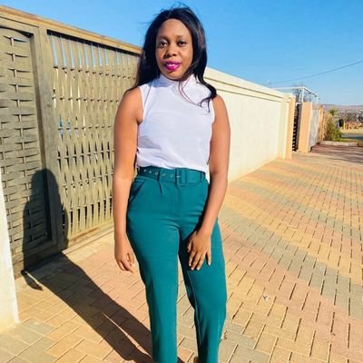 Future Accountant| Real Tsonga| Business Minded Followed by @tito_mboweni
