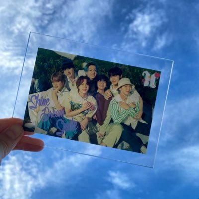 MaArmyna's profile picture. 2018～の新参者です。グクジンよりのALLペン大人Armyです🐨🐹🐭🦄🐥🐻(🐯)🐰自分でも驚くくらい彼らにハマった為専用アカウント作成💜妄想と現実の狭間でなんとか生き延びてます❤️‍🔥