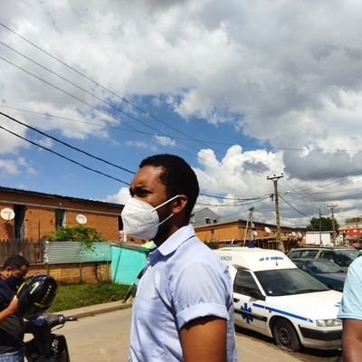 Stradivare203's profile picture. Épicurien