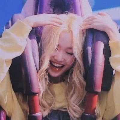 PROTECTG0W0N's profile picture. account for loona’s gowon!! dms are open!! help us to block and report accounts targeting gowon as well as loona as a whole!