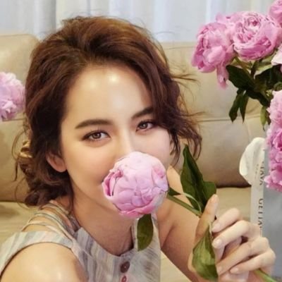 Kwhjvy6CpFAW6al's profile picture. ติดตามโบว์เมลดา