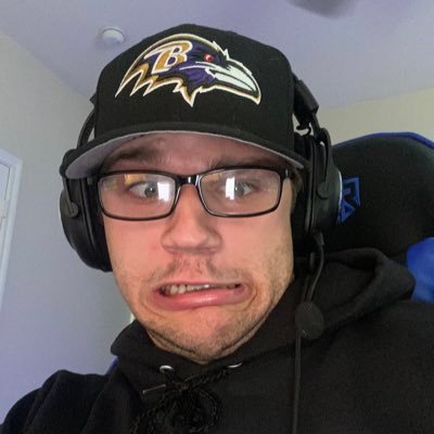 👑PC CONTROLLER GANG 🎮 https://t.co/rMDsHq6vPL swing by and check out the stream👍🏼