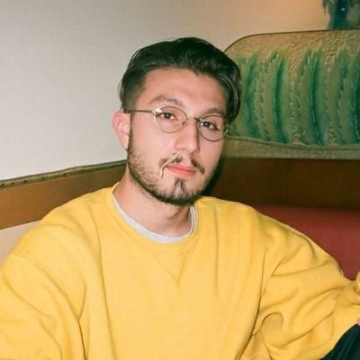 bbnomommy's profile picture. balls hanging low

-rp