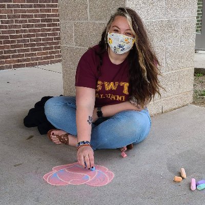 hneiman_art's profile picture. Simon Middle School Art