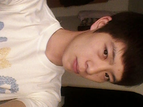 binusung's profile picture. 