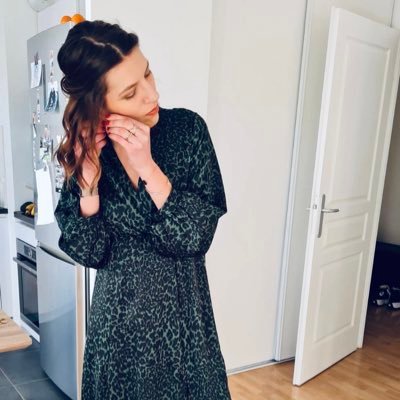 Consttrx's profile picture. infirmière 🏩 - motarde 🏍 #enjoy