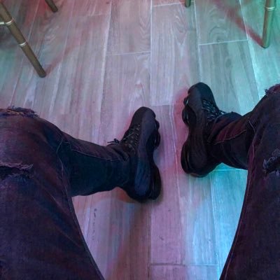 Rayvon954x's profile picture. Your Local Wife Snatcher #Lakernation      🇬🇾