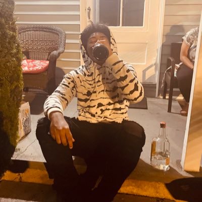 Woodz516's profile picture. 