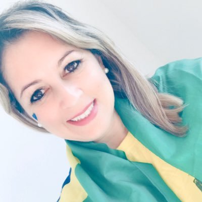 Anti PT , Amo minha família, Deus Pátria Família 💚💛🇧🇷