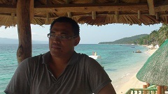 Electrical Engineer, IT Officer, Government Employee, traveler, singer, guitarist, father, adventure cyclist