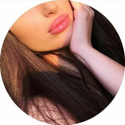 cc__i7's profile picture. جعل لياليّ الوصل تعود واتهنى بك .