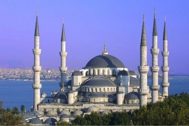 Bursada ikamet ediyorum.Vatanını ve Devletini seven,doğru itikad üzre olan bir müslümanım Elhamdülillah...