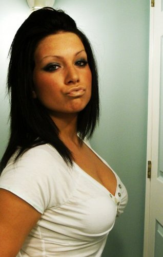 tonishainstrawn's profile picture. 