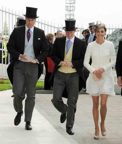 Royal_Watching's profile picture. 'Pastime of person with low self-esteem, who fills life with doings of inbred individuals who've done nothing to deserve fame or privilege' **satire **