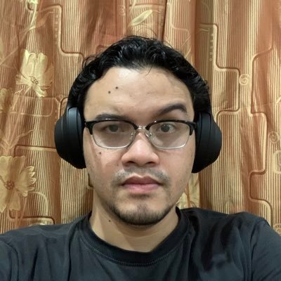 hadrihalim's profile picture. have joints that prone to dislocate.