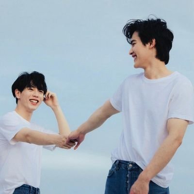 klulix's profile picture. .
🍀┊13𝘺
☘️┊𝘬𝘱𝘰𝘱
🌱┊𝘬𝘥𝘳𝘢𝘮𝘢𝘴/𝘣𝘭 
🍃┊@enhypen
.