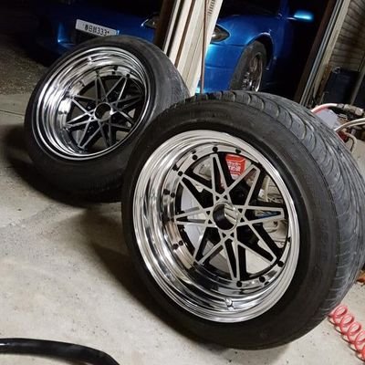 oneroomracer's profile picture. 実車にお金かけないためにオンラインで走り屋になりました。ゲーム垢です。
PSN banaba_1586