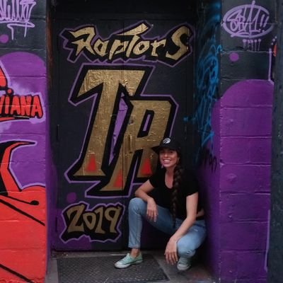TOTigerLilly's profile picture. Anishinaabe, she/her, @TorontoMet alum, sober, foodie, fitness, #rtz, 416, social justice, wife, mom, 9-5 office life then I dance, travel, run & hustle for 📸