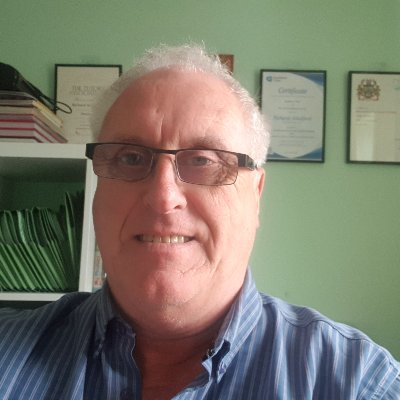 Experience and successful private tutor of English language, Literature and Business Studies. GCSE specialist.