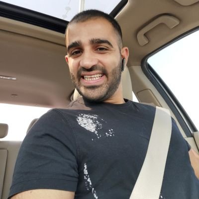 m2aflema3o's profile picture. ‏‏‏‏تصبحون على وطن/Mais dites-moi à présent, quelle révolution peut vaincre sans armes? Celui qui propose de déposer les armes, est un ennemi de la révolution